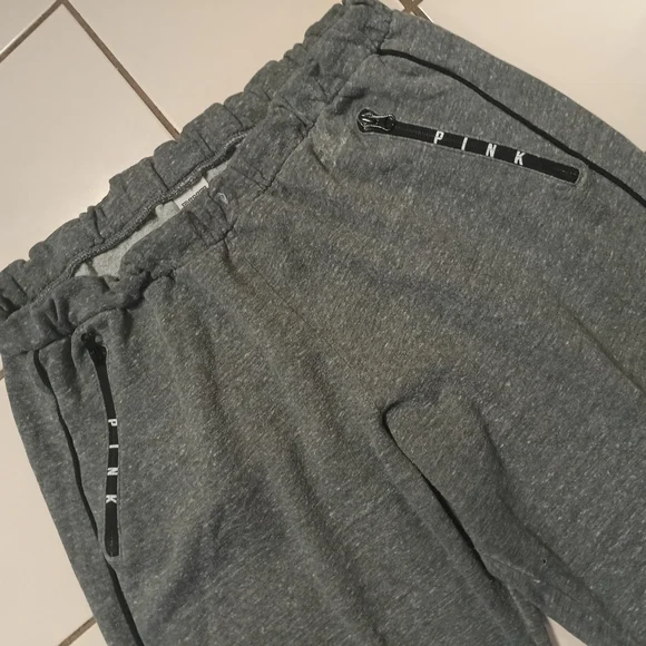 PINK Victoria Secret Gray Pants with Leopard Print SZ LG FITS XL-XXL OVERSIZED - Picture 3 of 4